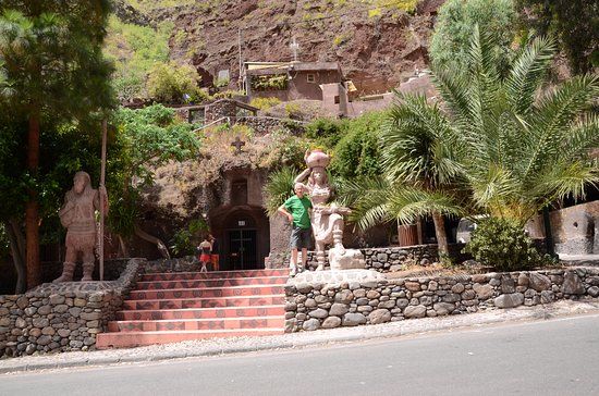 Escultura Pareja Aborigen