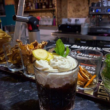 Jungle Cocktail & Shisha Lounge