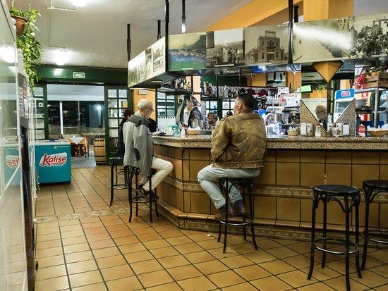 Cafetería e El Mercado