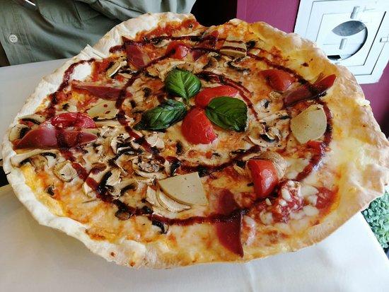 La Tagliatella