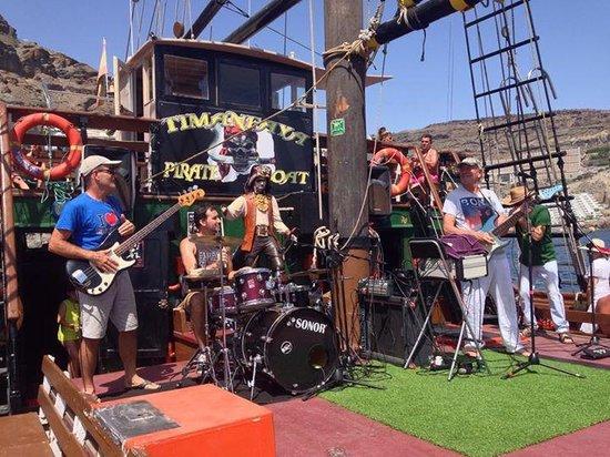 Bob Gorman`s Live Music Cruise